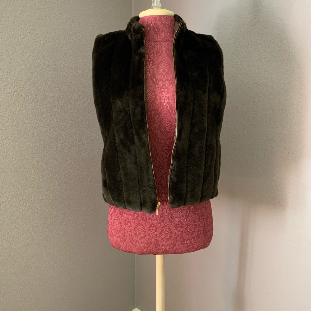 4 FOR $5 LOFT faux fur vest